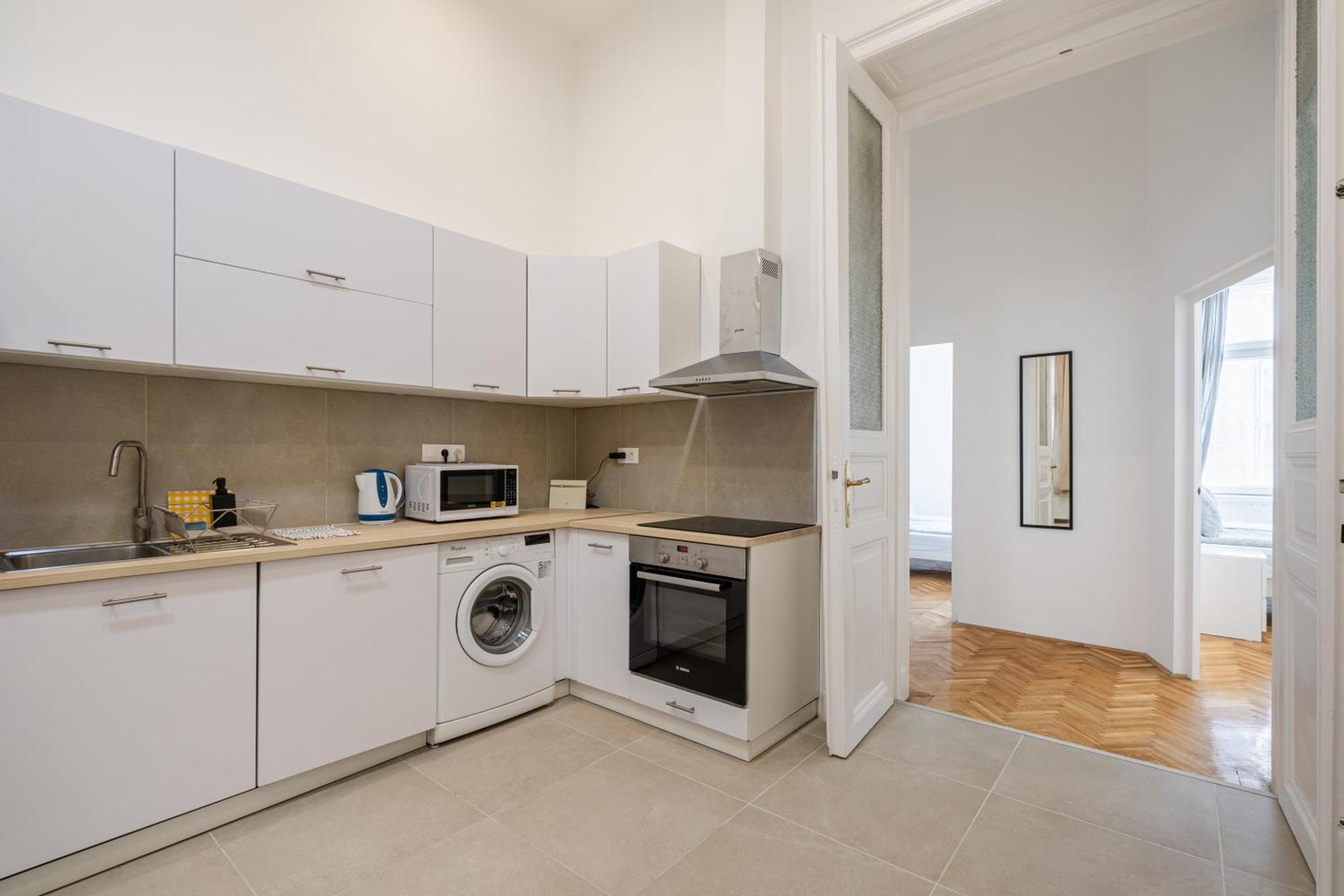 Luxurious Downtown Family Apartmán